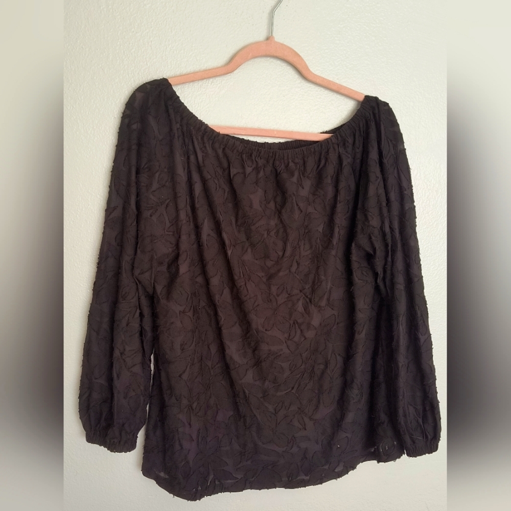 Ann Taylor Long Sleeve Black Floral Pattern Size L